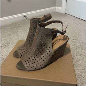 Lucky Brand Tan Regina Wedge with Lasercut Detail